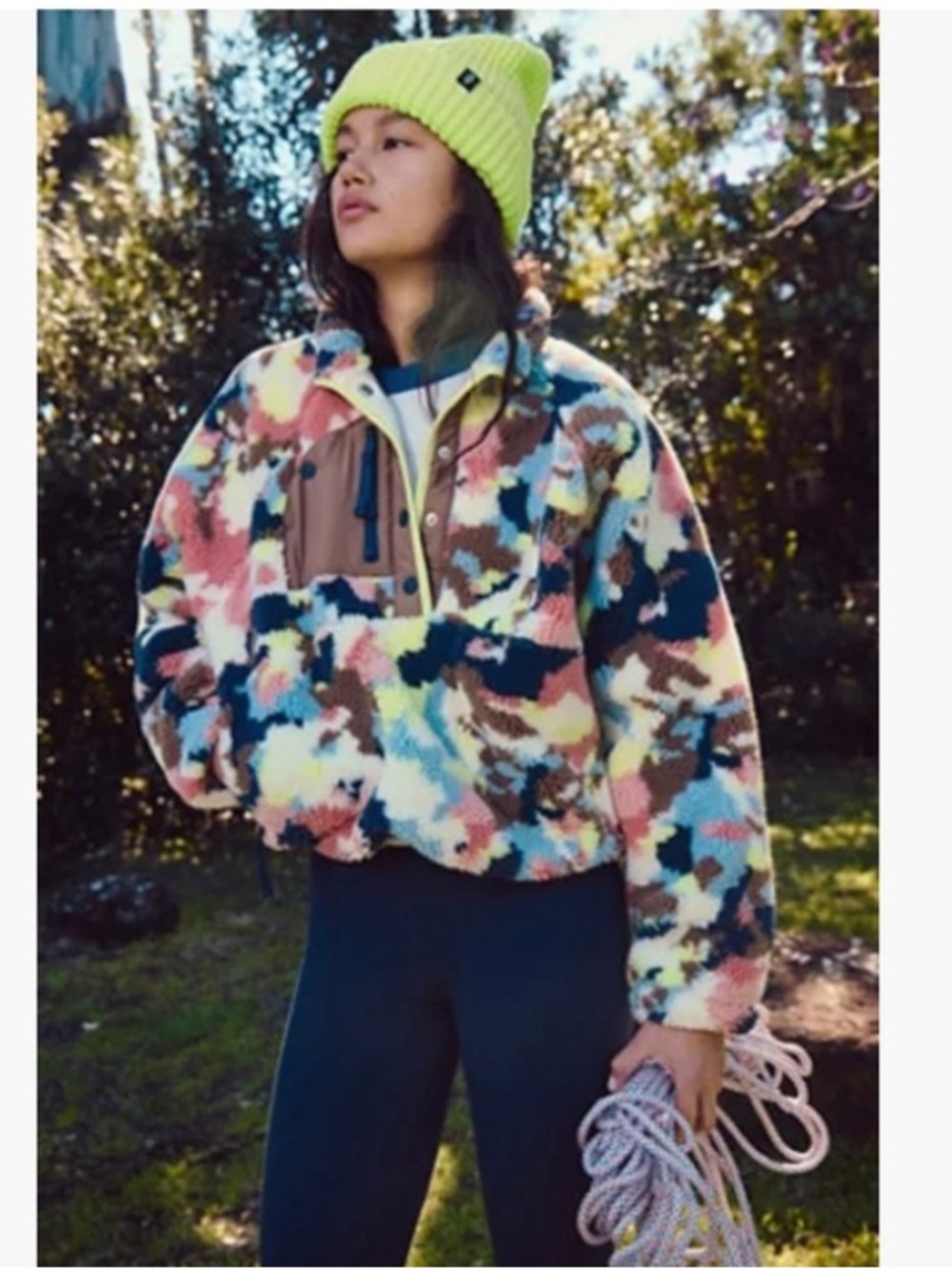 1021. FREE PEOPLE Hit The Slopes Pullover in Camo Combo Sz L NWT $168